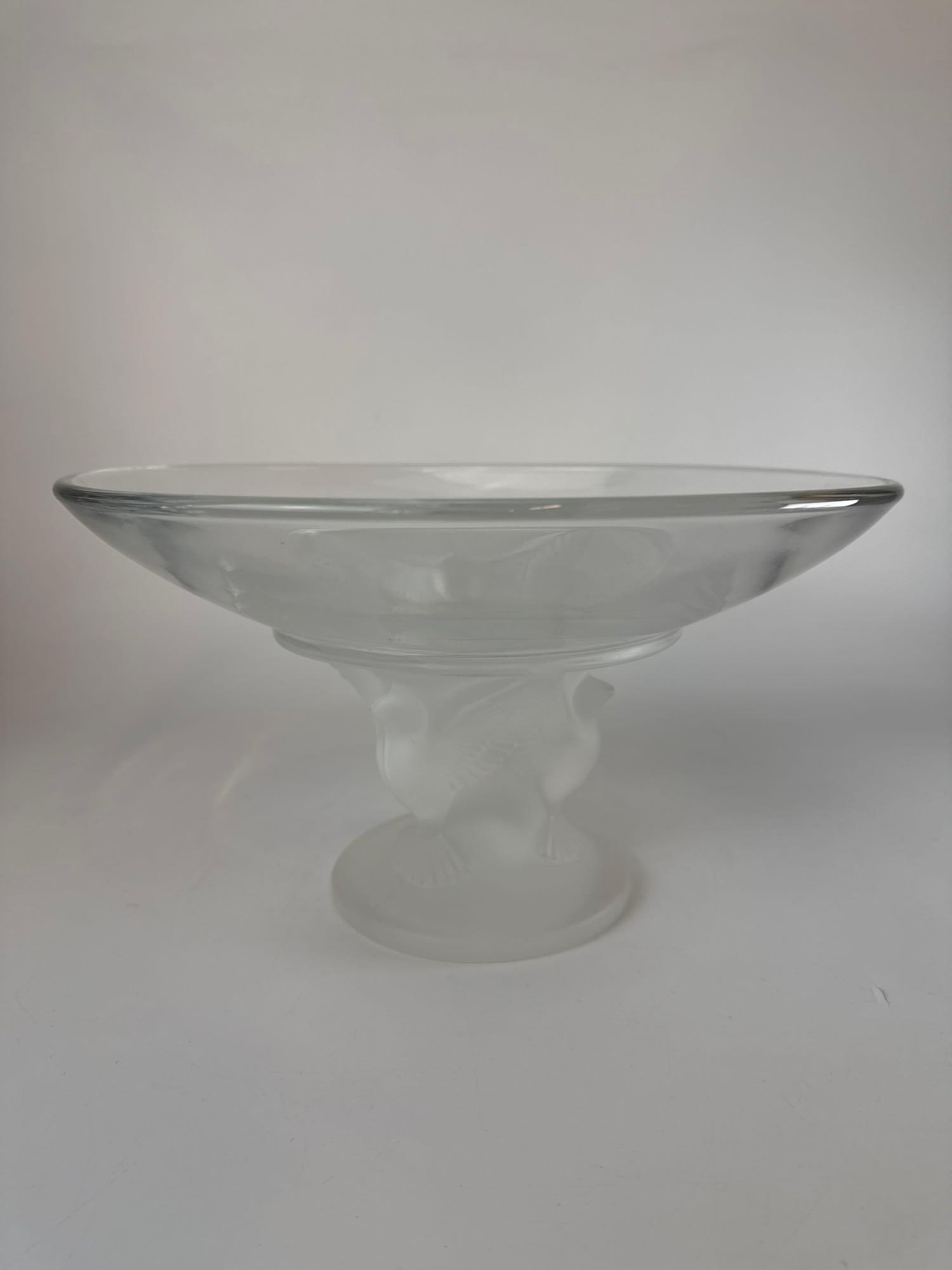 SASAKI -STYLE JAPAN CRYSTAL WINGS FROSTED BIRD PEDESTAL CENTERPIECE BOWL (1 of 5)