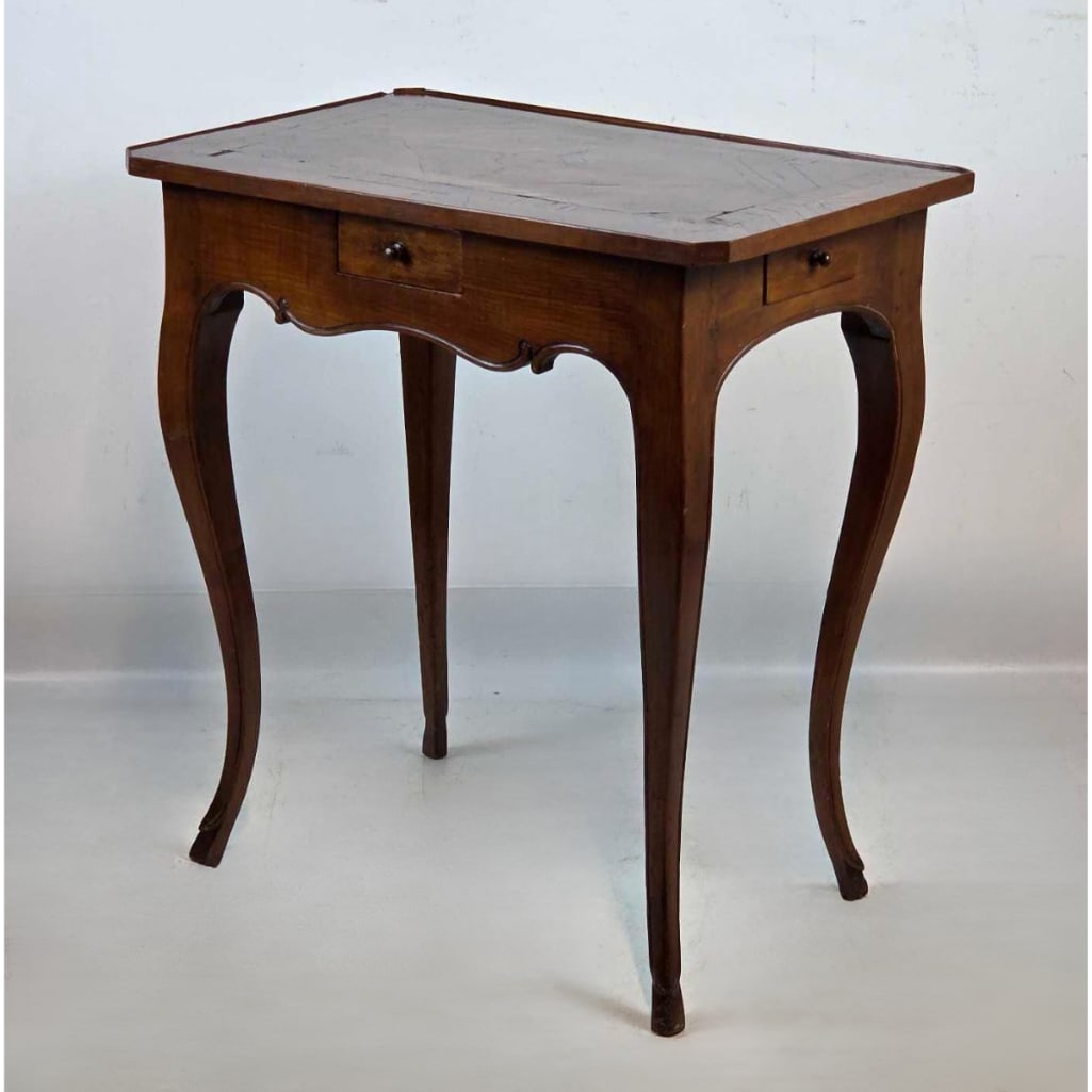 ANTIQUE FRENCH LOUIS XV STYLE INLAID WALNUT WRITING TABLE (1 of 20)