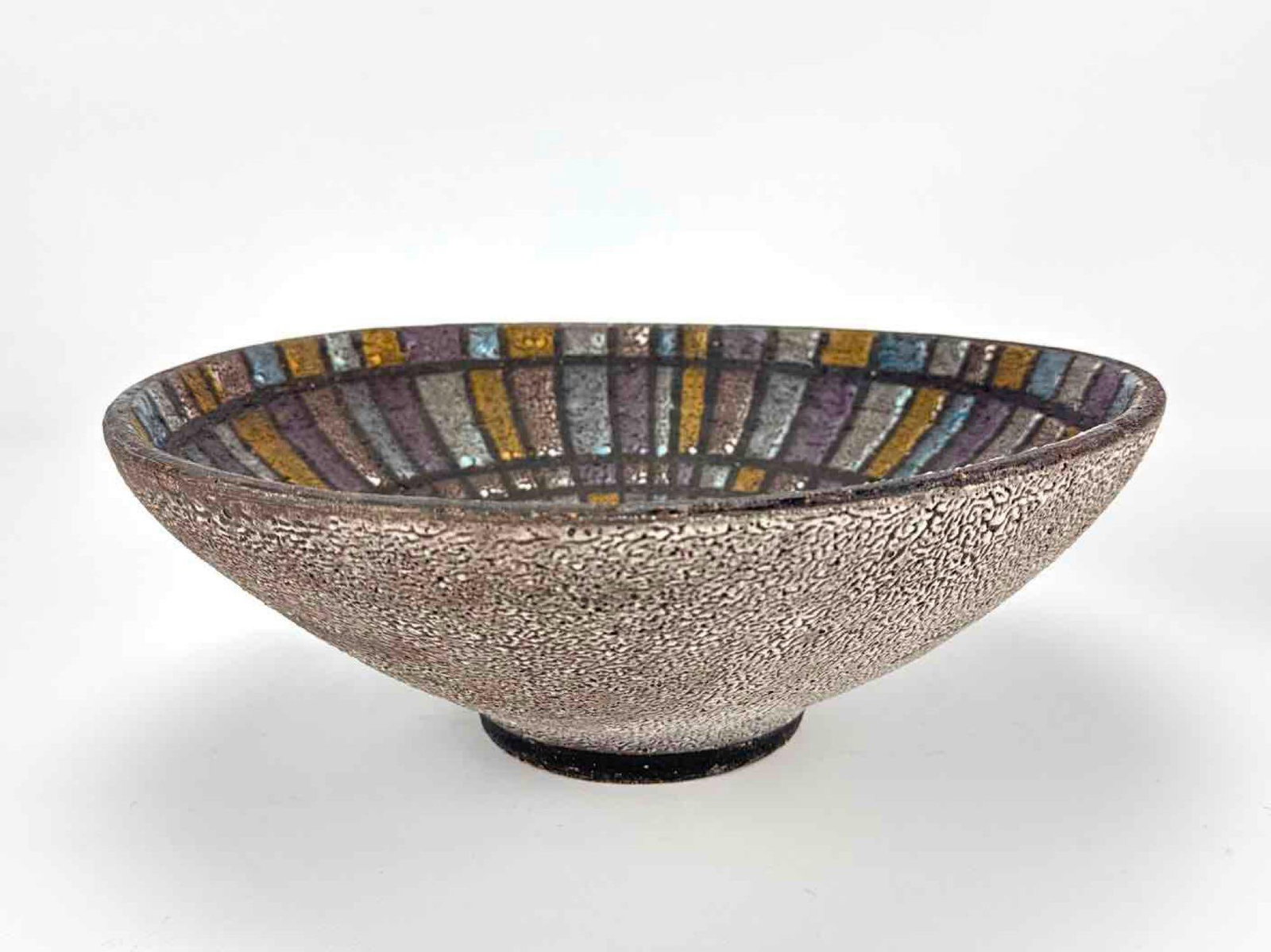 VINTAGE REFRACTORY BOWL W/ CRACKLED “FAT LAVA?? GLAZE & GEOMETRIC MOSAIC INTERIOR (1 of 10)