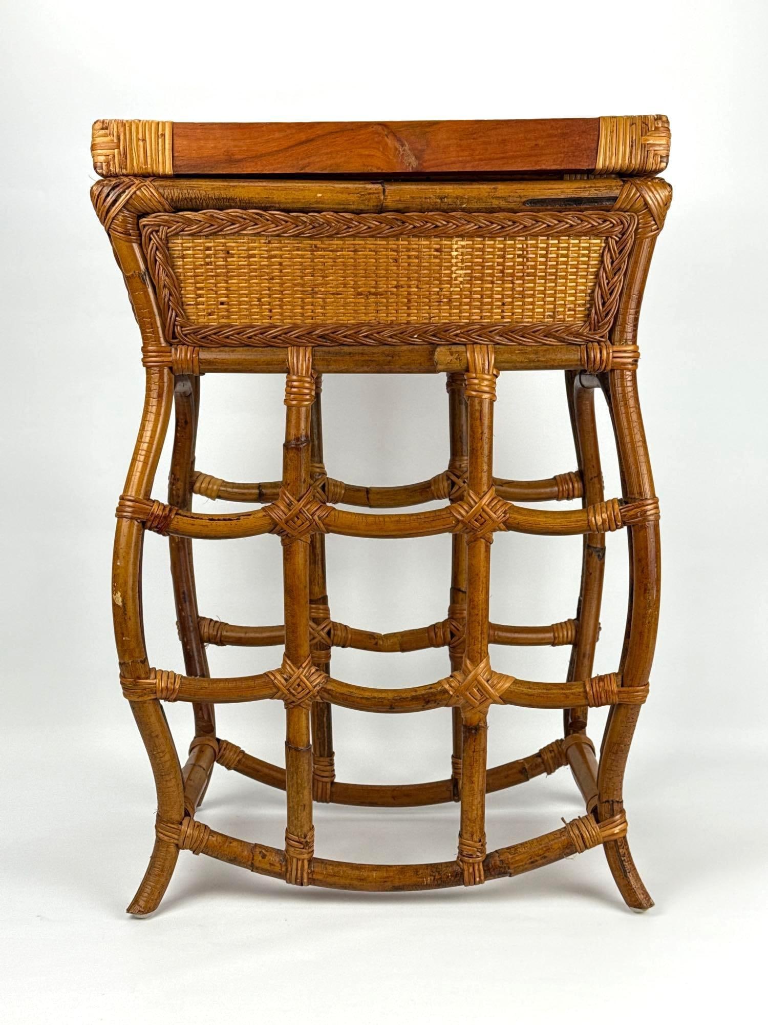 BAMBOO & RATTAN ACCENT TABLE W/ SERVING TRAY BOTTLE STORAGE BAR MANNER OF ALBINI / FRANKL / CRESPI (1 of 14)