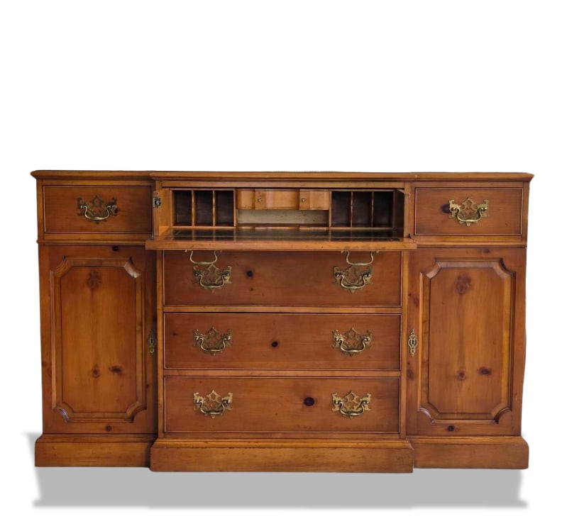 COLONIAL MANUFACTURING CO CHIPPENDALE STYLE MAHOGANY SECRETARY CHEST CREDENZA SIDEBOARD (1 of 16)