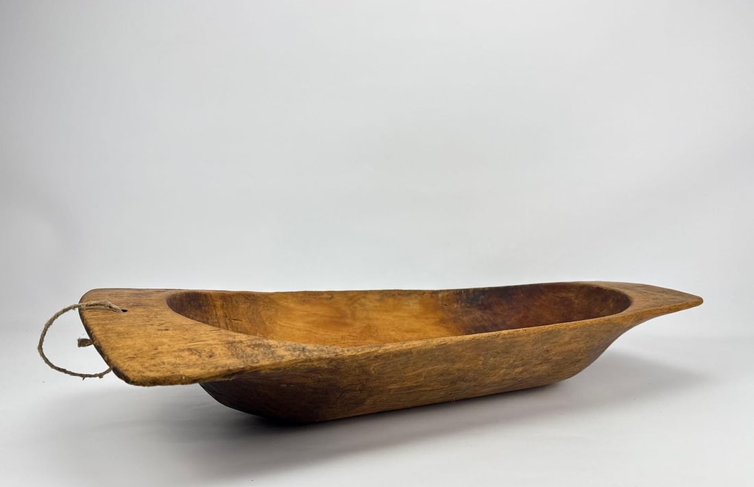 ANTIQUE HAND CARVED WOODEN DOUGH BOWL (1 of 9)