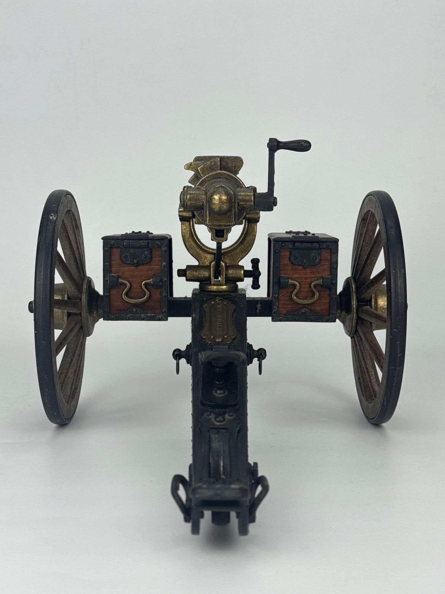 HARTFORD CONN ANTIQUE STYLE SCALE MODEL GATLING GUN CANNON (1 of 14)