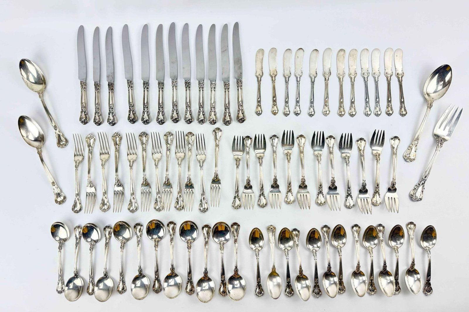 GORHAM STERLING SILVER "CHANTILLY" 76-PIECE FLATWARE SERVICE (1 of 14)