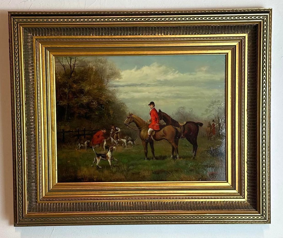 VINTAGE ENGLISH SCHOOL FOX HUNTING SCENE OIL PAINTING SIGNED: Vintage traditional English School oil on board painting depicting a classic equestrian fox hunt landscape Approximate Dimensions: 23”x19”framed - unframed 16”x12” Artist or Ma