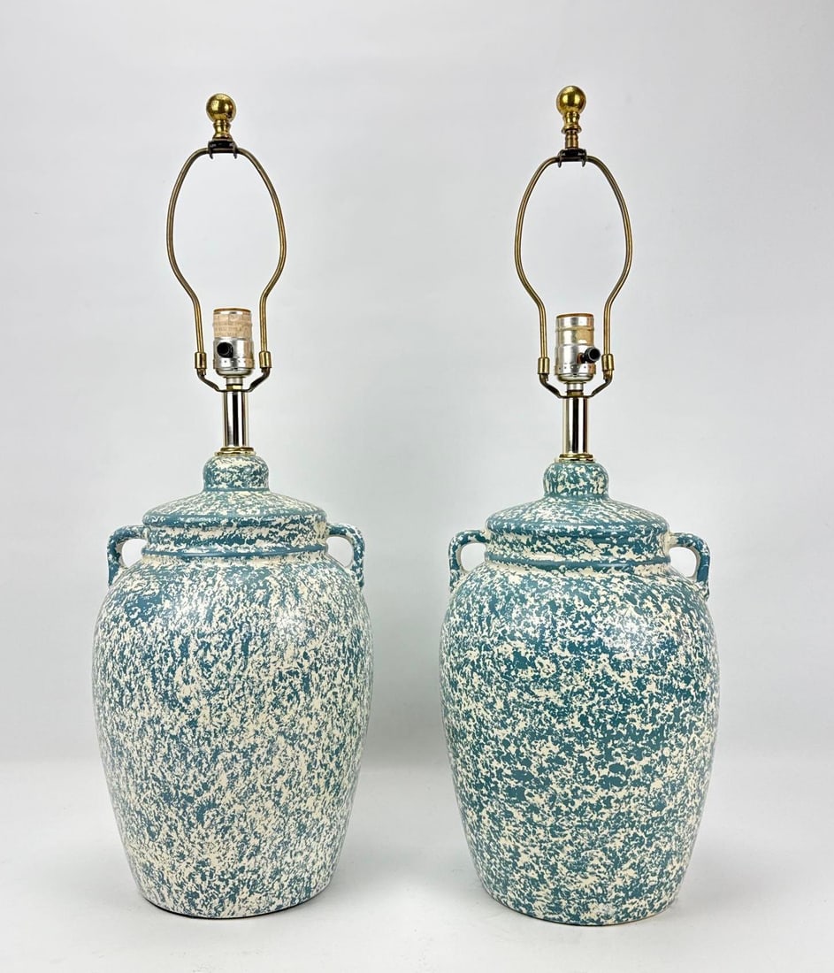 PAIR OF VINTAGE SPONGEWARE CERAMIC GINGER JAR HANDLED TABLE LAMPS: Pair of vintage late 20th century bohemian style ceramic table lamps shaped as twin-handled ginger jars with matching domed lids decorated in a textured turquoise blue and cream spongeware mottle