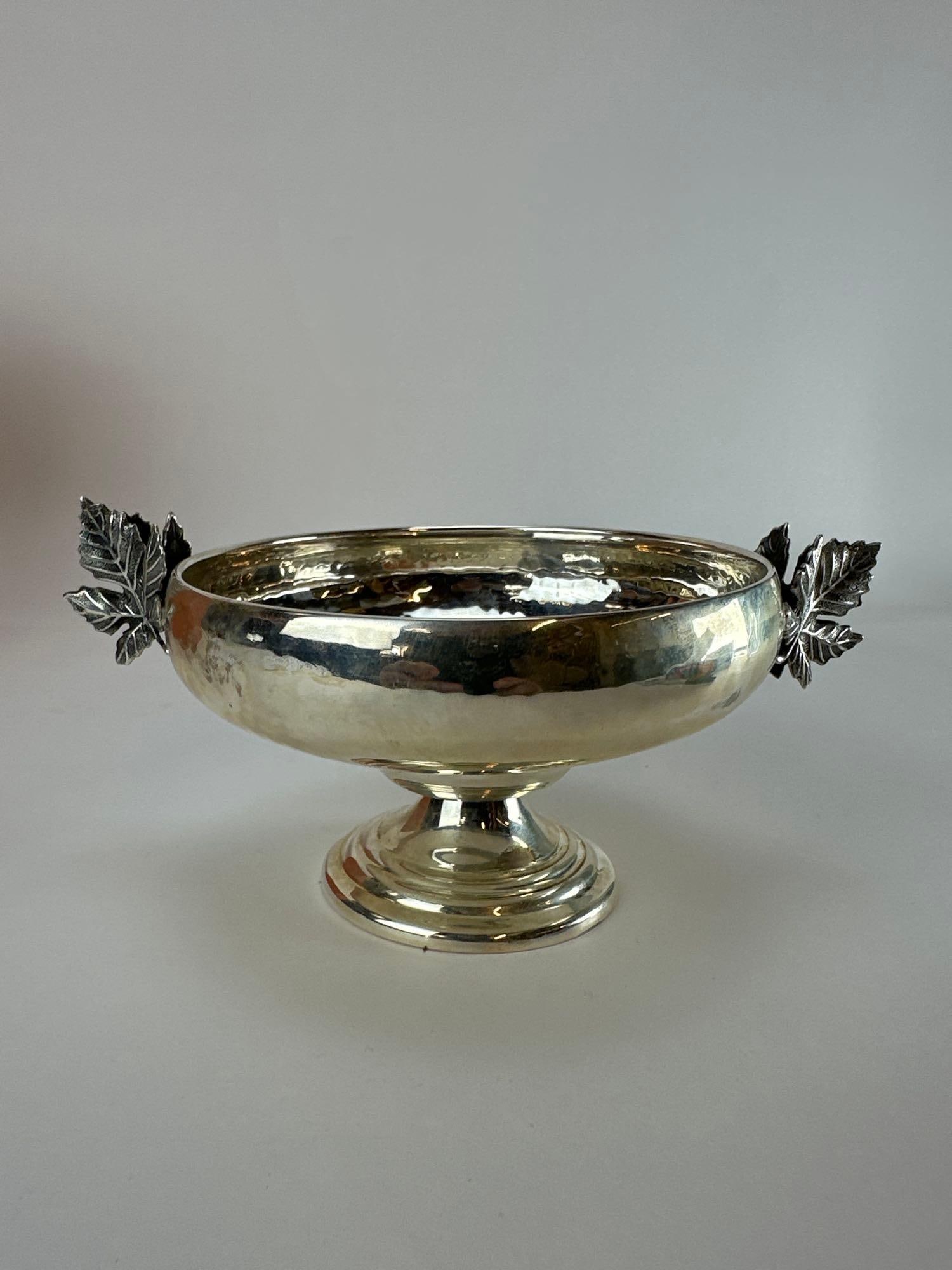 EXQUISITE SANDRA JORDAN STERLING SILVER COMPOTE BOWL WITH LEAF HANDLES IN BOX (1 of 9)