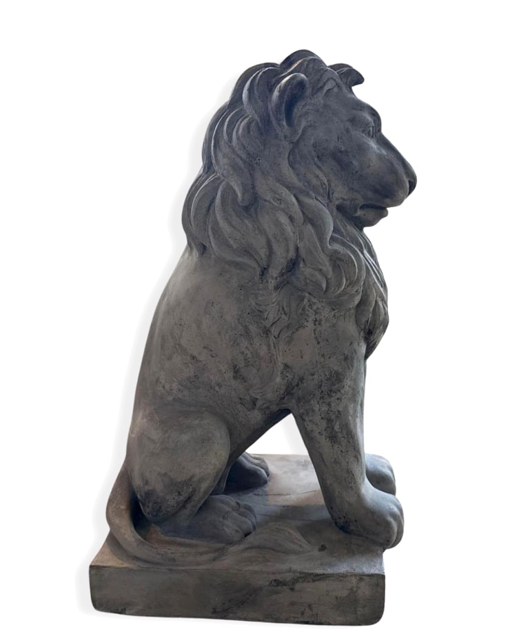 MASSIVE HEAVY CAST STONE SEATED LION GARDEN STATUE (1 of 14)