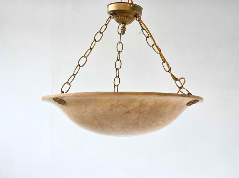 CLASSICAL STYLE CARVED ALABASTER BOWL PENDANT LIGHT FIXTURE WITH BRASS ROSETTE ACCENTS (1 of 10)