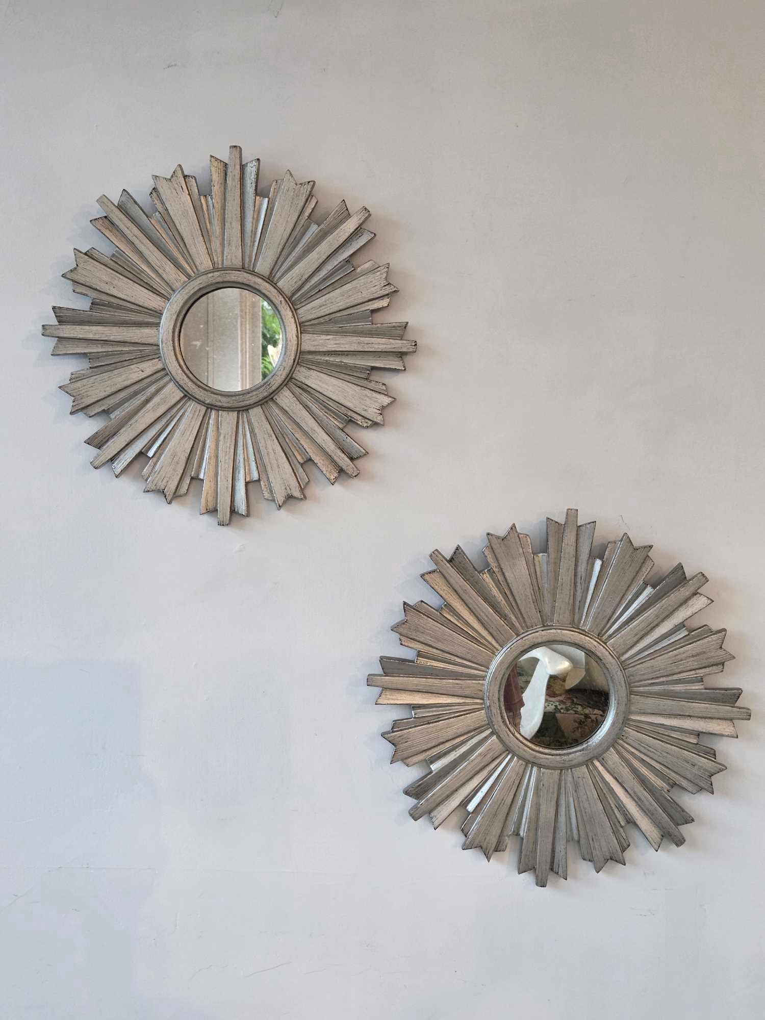 PAIR OF ETHAN ALLEN SILVER GILT FINISH STARBURST WALL MIRRORS (1 of 11)