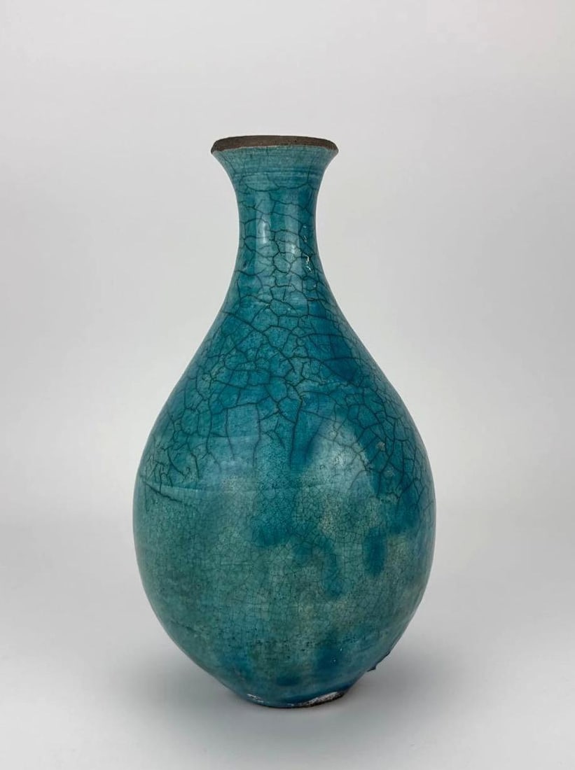 VINTAGE TURQUOISE CRACKLE GLAZE CERAMIC BOTTLE VASE (1 of 10)
