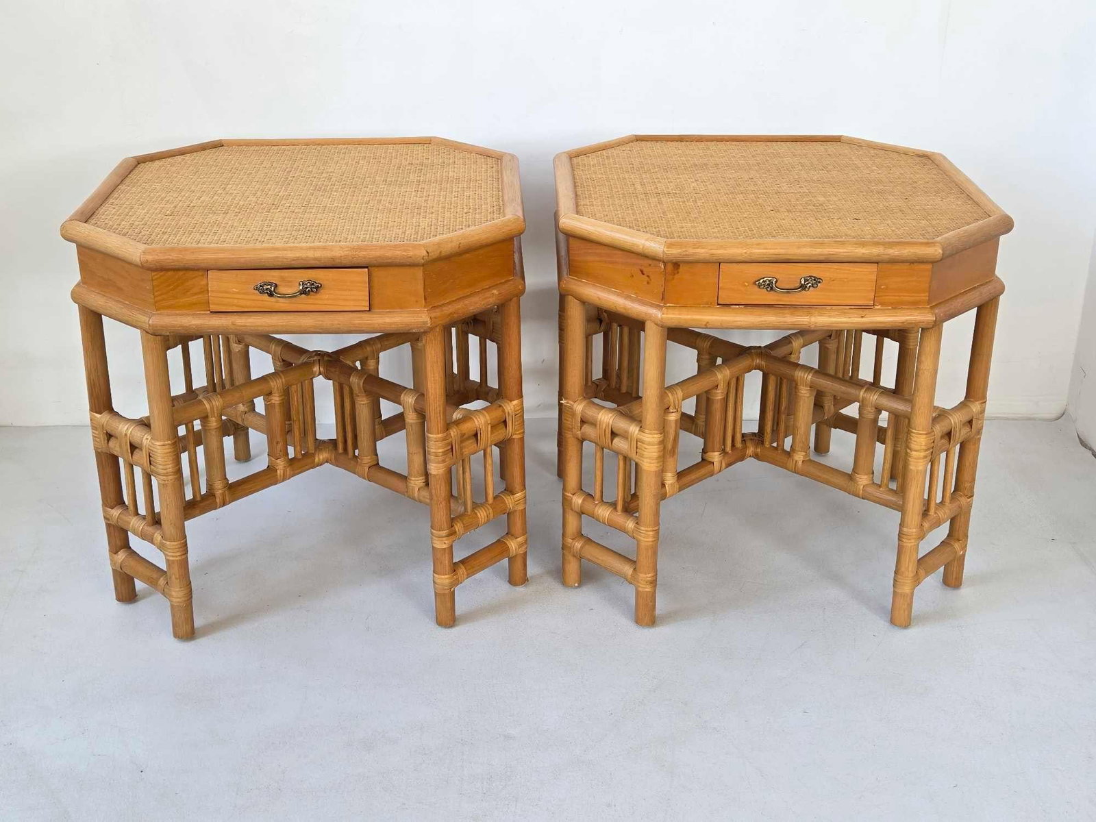 PAIR OF OCTAGONAL RATTAN SIDE TABLES NIGHT STANDS (1 of 17)