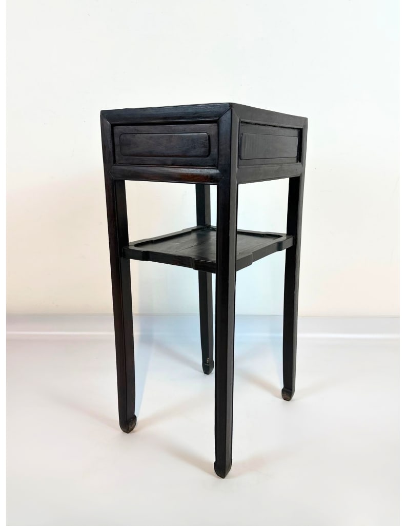 ANTIQUE CHINESE QING DYNASTY HARDWOOD SIDE TABLE (1 of 7)