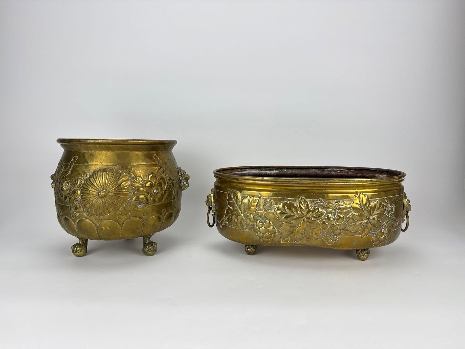 TWO REPOUSSE BRASS FOOTED CACHEPOTS - 3