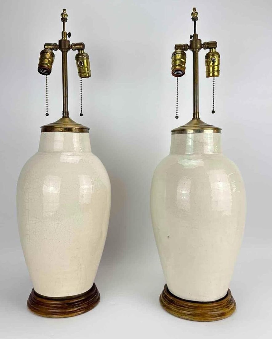 PAIR WHITE CRACKLE-GLAZED CERAMIC BALUSTER TABLE LAMPS (1 of 11)