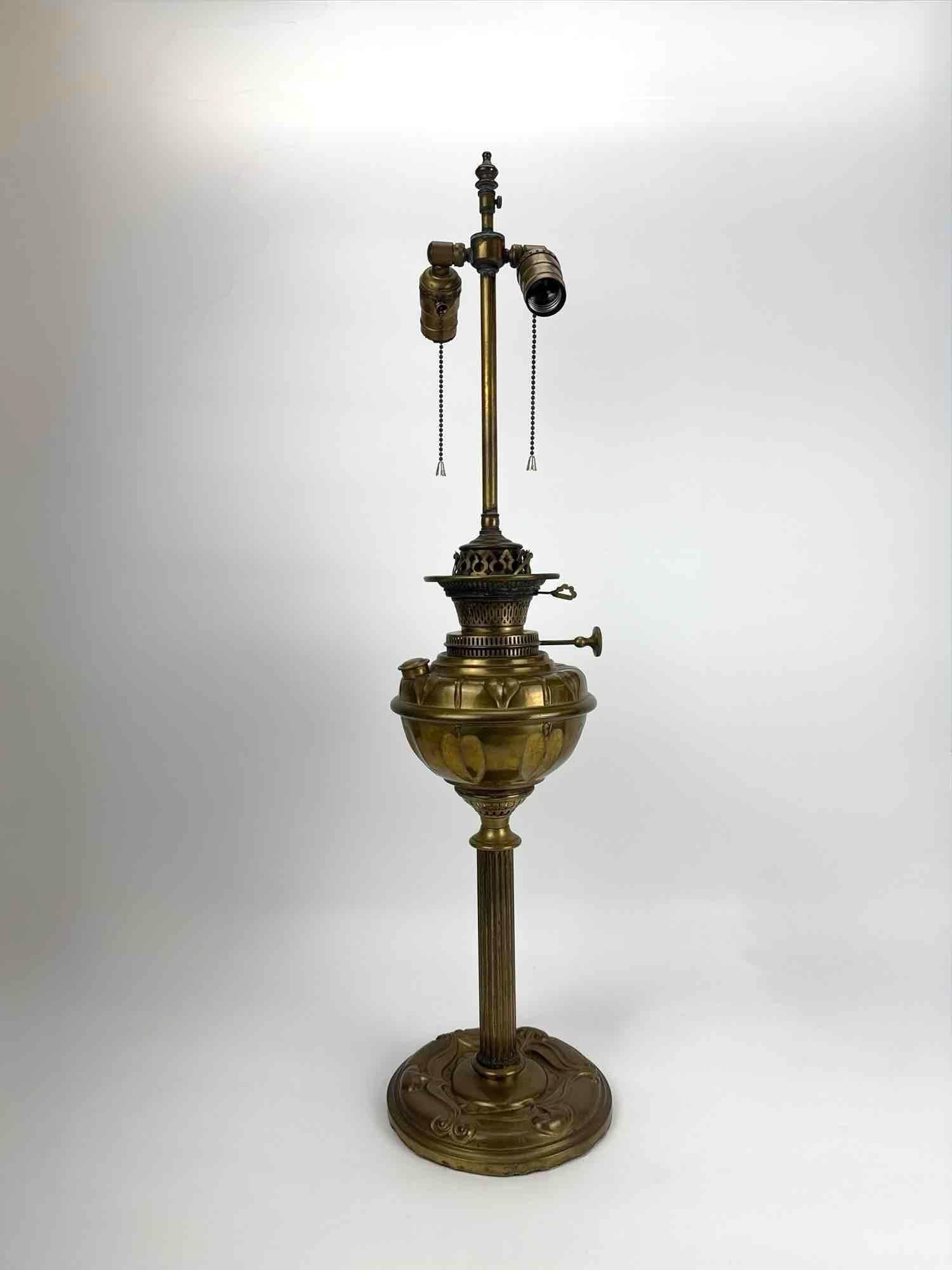 ANTIQUE VICTORIAN BRASS CENTER-DRAFT OIL LAMP, ELECTRIFIED, PEARSON BROS. (1 of 13)