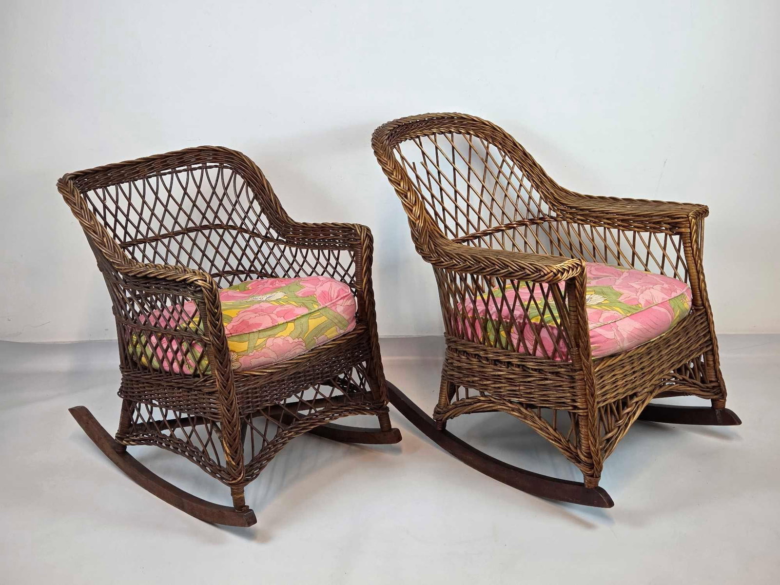 TWO ANTIQUE NATURAL WICKER PORCH ROCKING CHAIRS (1 of 18)
