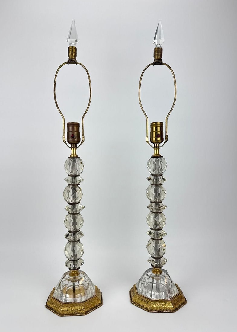 PAIR OF VINTAGE CUT CRYSTAL AND BRASS TABLE LAMPS (UNWIRED) (1 of 17)