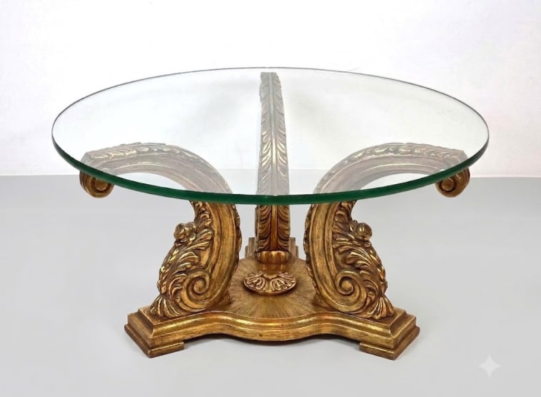 LA BARGE STYLE HOLLYWOOD REGENCY CARVED GILT WOOD GLASS TOP COFFEE TABLE (1 of 9)