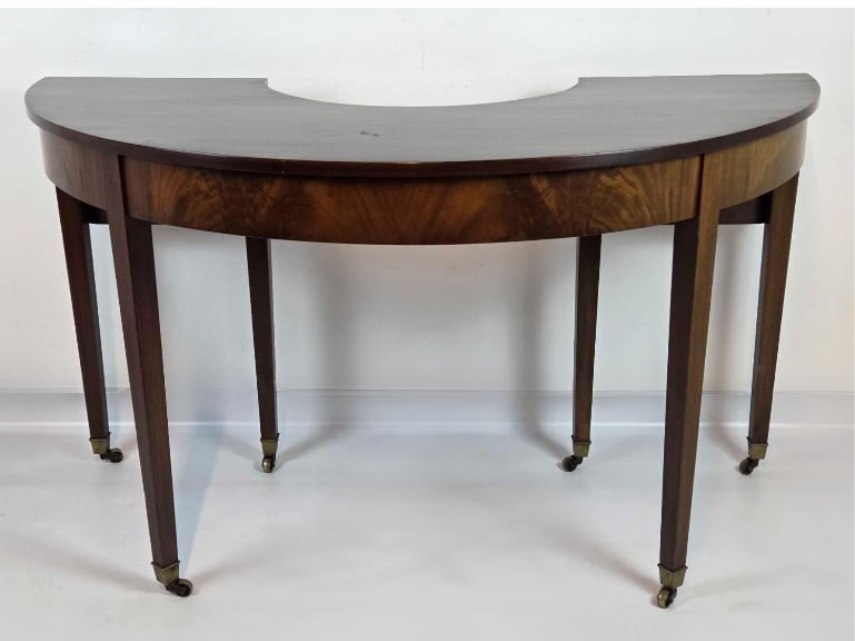 VINTAGE BEACON HILL COLLECTION SOCIAL WINE TASTING HORSESHOE DROP LEAF TABLE (1 of 15)