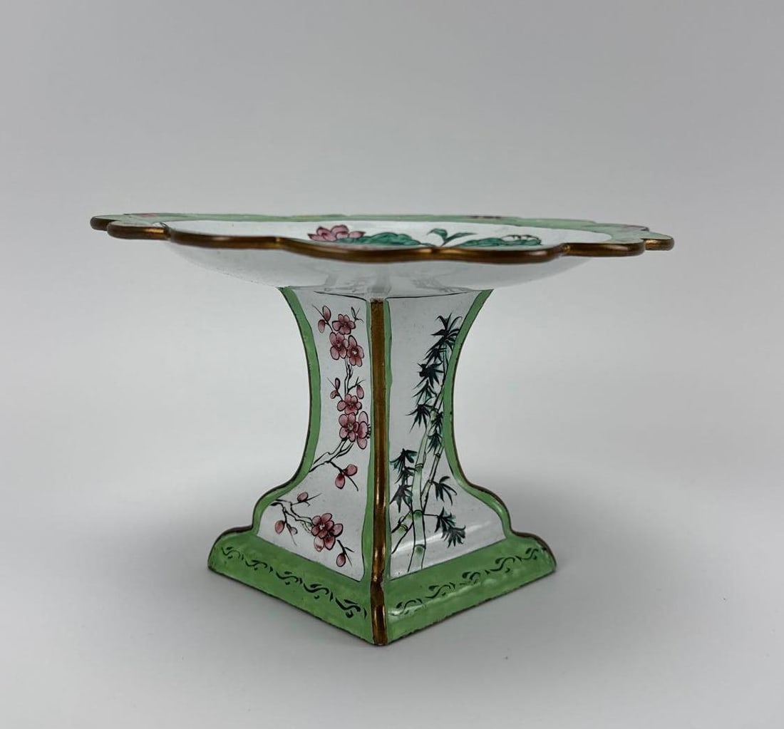 CHINESE FAMILLE ROSE TIN CLAD ENAMELED PORCELAIN DISH (1 of 8)
