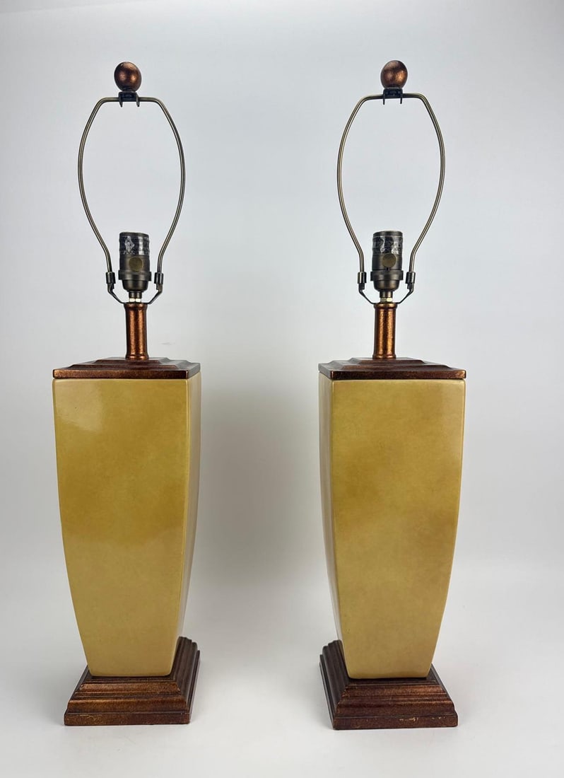 PAIR OF MIDCENTURY OCHRE CERAMIC OBELISK TABLE LAMPS (1 of 9)