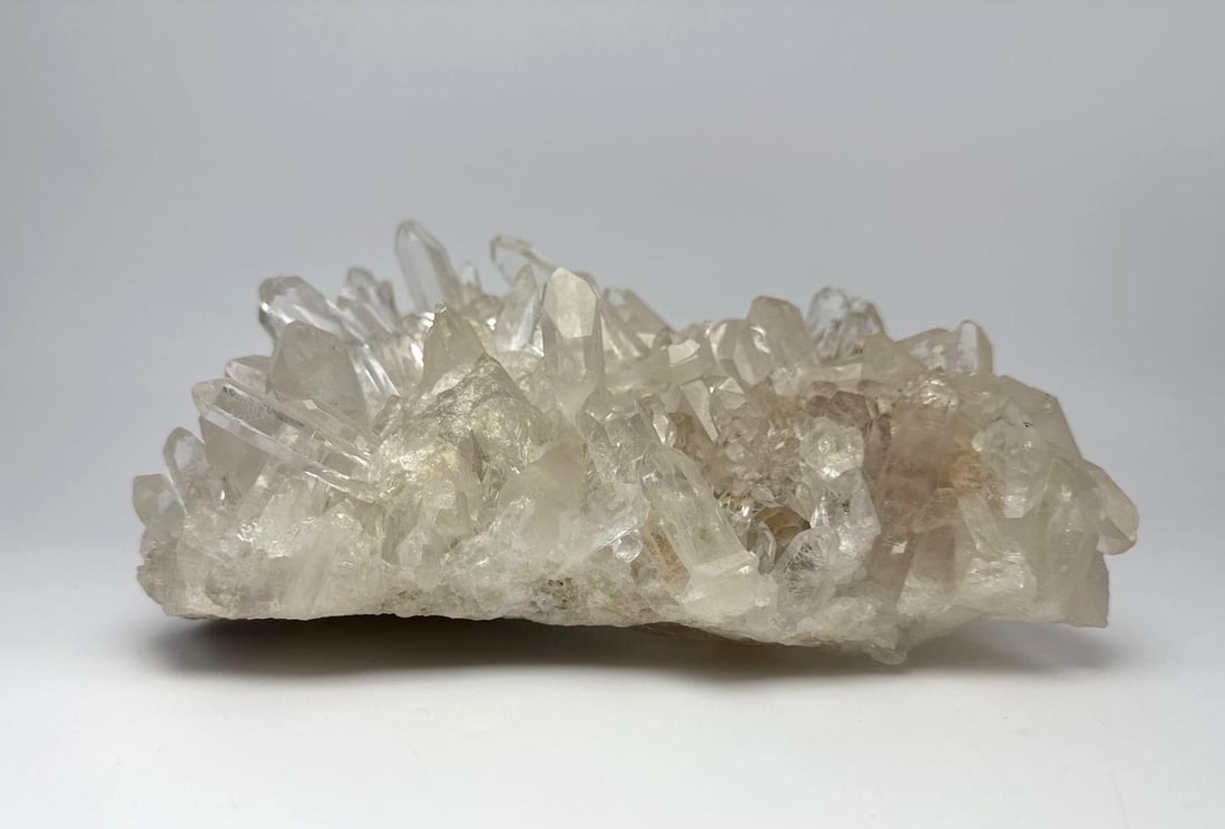 LARGE NATURAL CLEAR QUARTZ CRYSTAL CLUSTER (1 of 12)