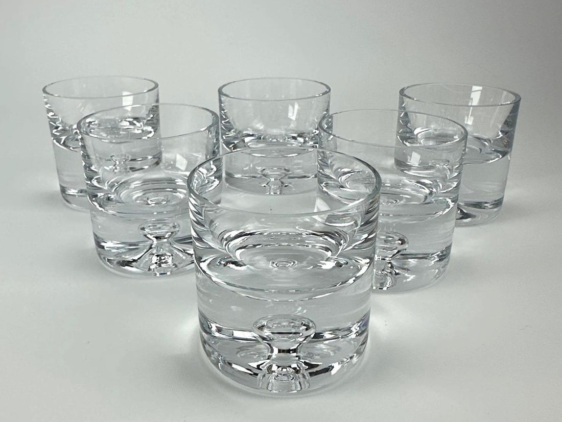 SIX KROSNO BUBBLE BOTTOM GLASSES, HEAVY BASE WHISKEY TUMBLERS (1 of 8)