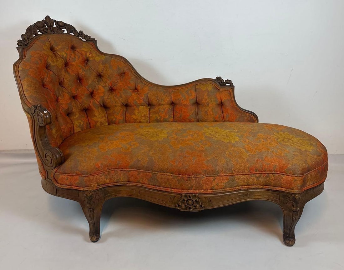ANTIQUE VICTORIAN CARVED WALNUT TUFTED CHAISE LONGUE (1 of 9)