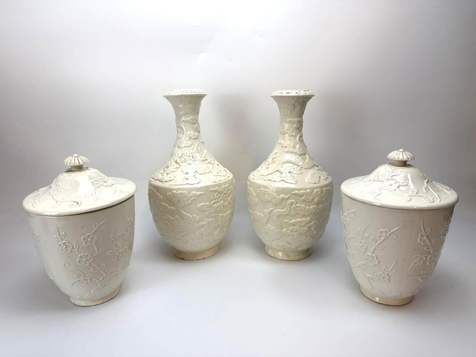 GROUP OF WHITE GLAZED PORCELAIN VASES AND COVERED JARS (1 of 17)