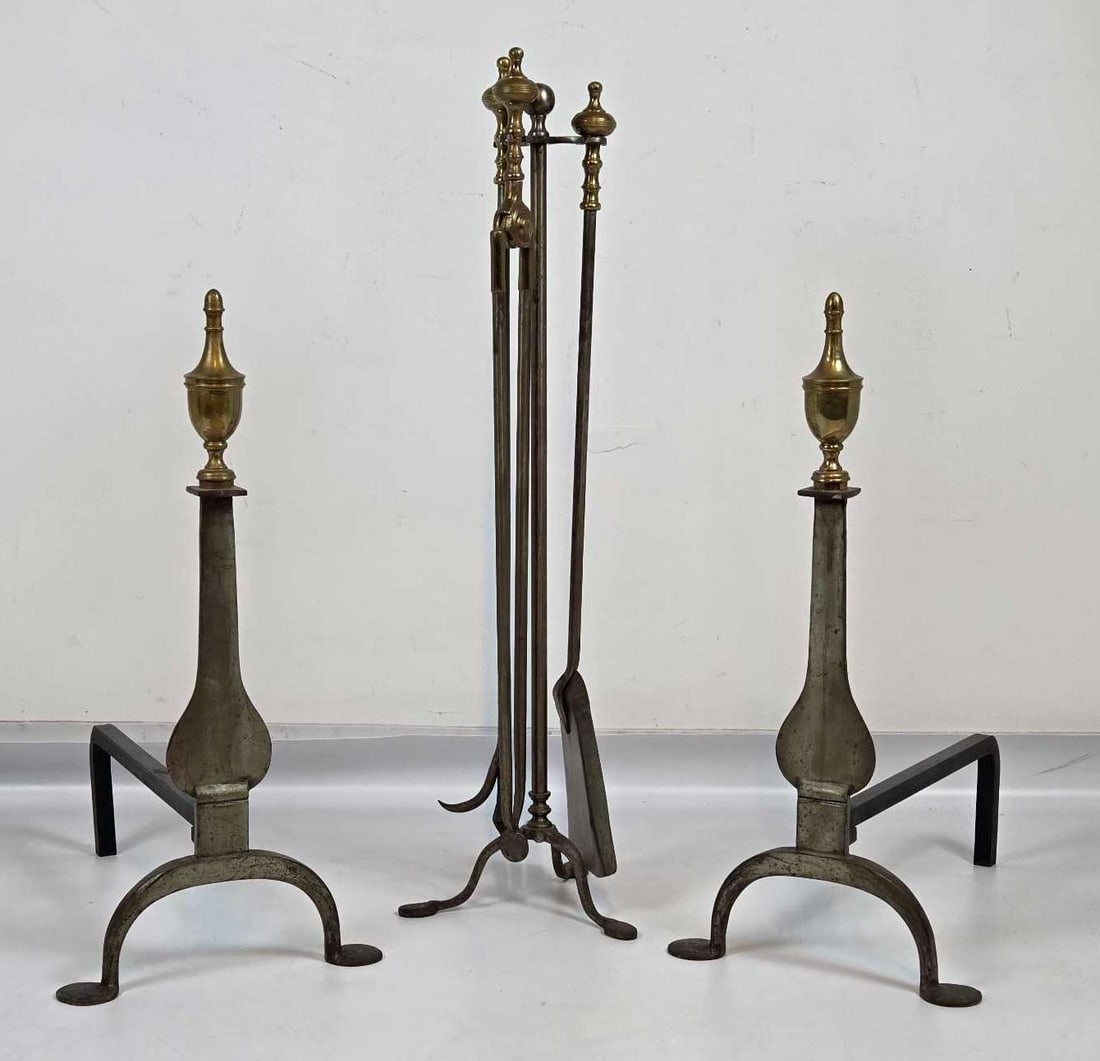 ANTIQUE BRASS AND STEEL FIREPLACE TOOLS AND ANDIRONS (1 of 11)