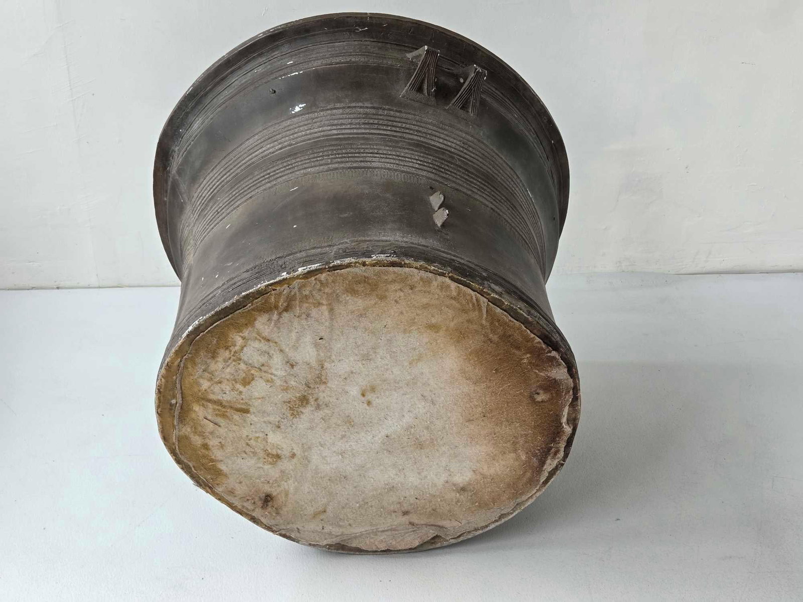 ASIAN RAIN DRUM FORM COMPOSITION TABLE - 10