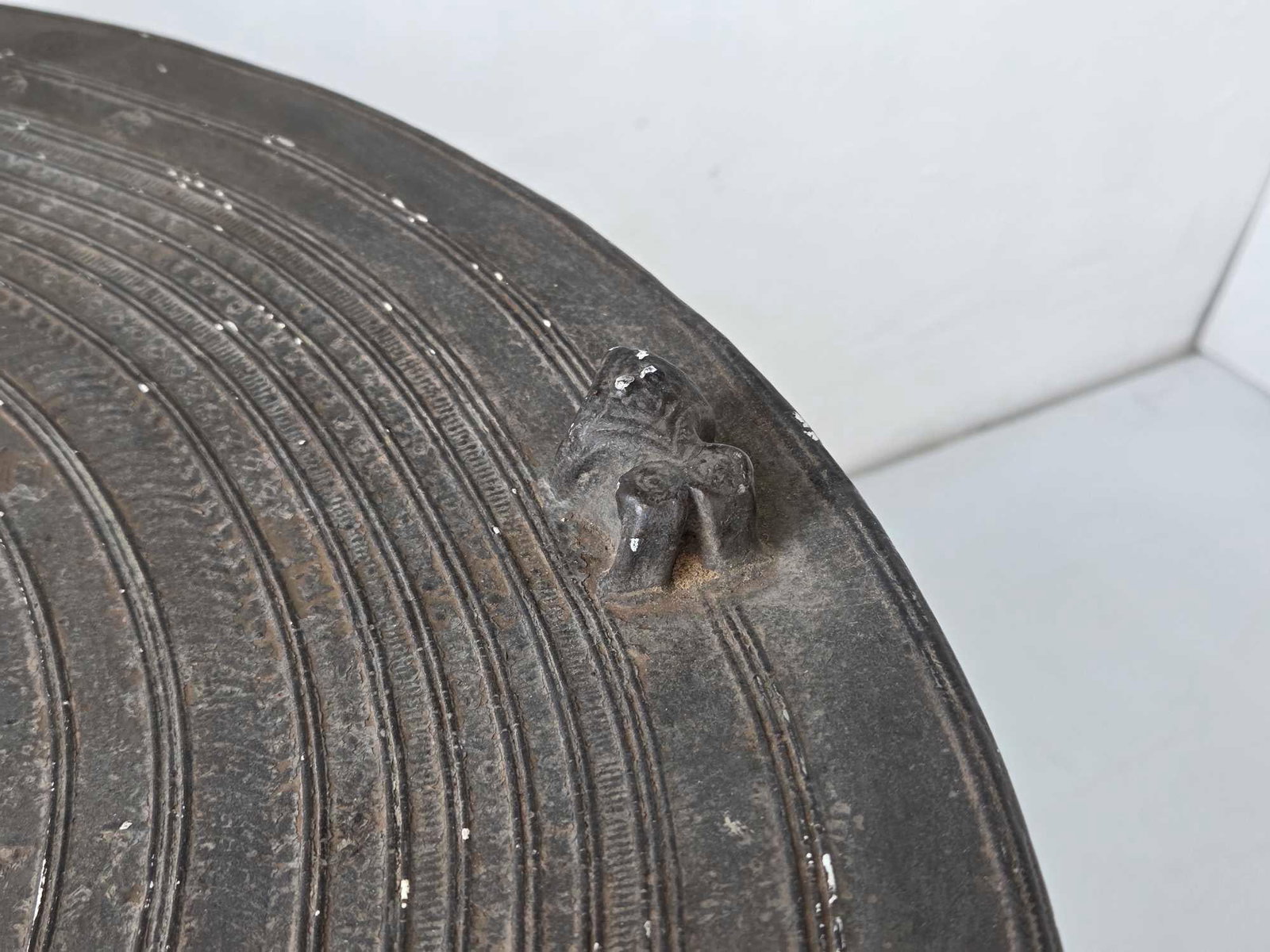 ASIAN RAIN DRUM FORM COMPOSITION TABLE - 7
