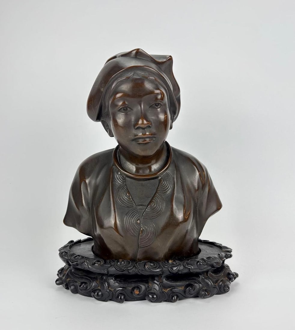 PATINATED BRONZE BUST OF A YOUNG WOMAN AAFTER DUCLOI (1 of 14)