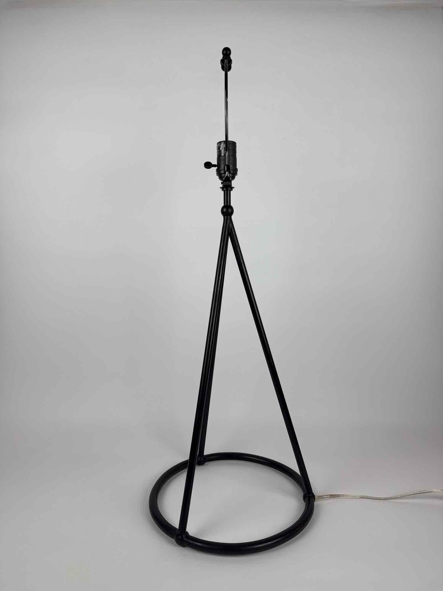 VISUAL COMFORT CIRCA LIGHTING TABLE LAMP - 6