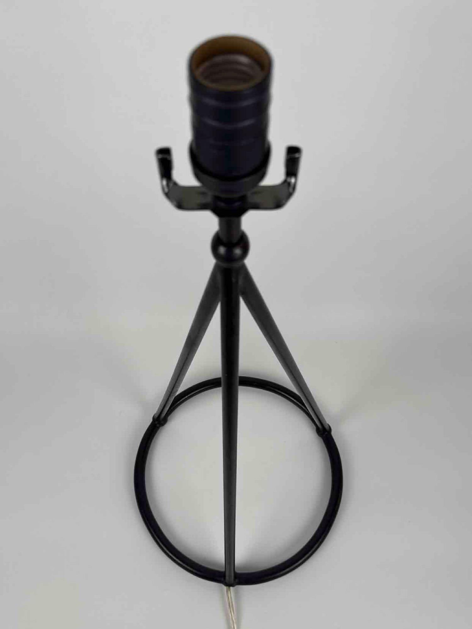 VISUAL COMFORT CIRCA LIGHTING TABLE LAMP - 9