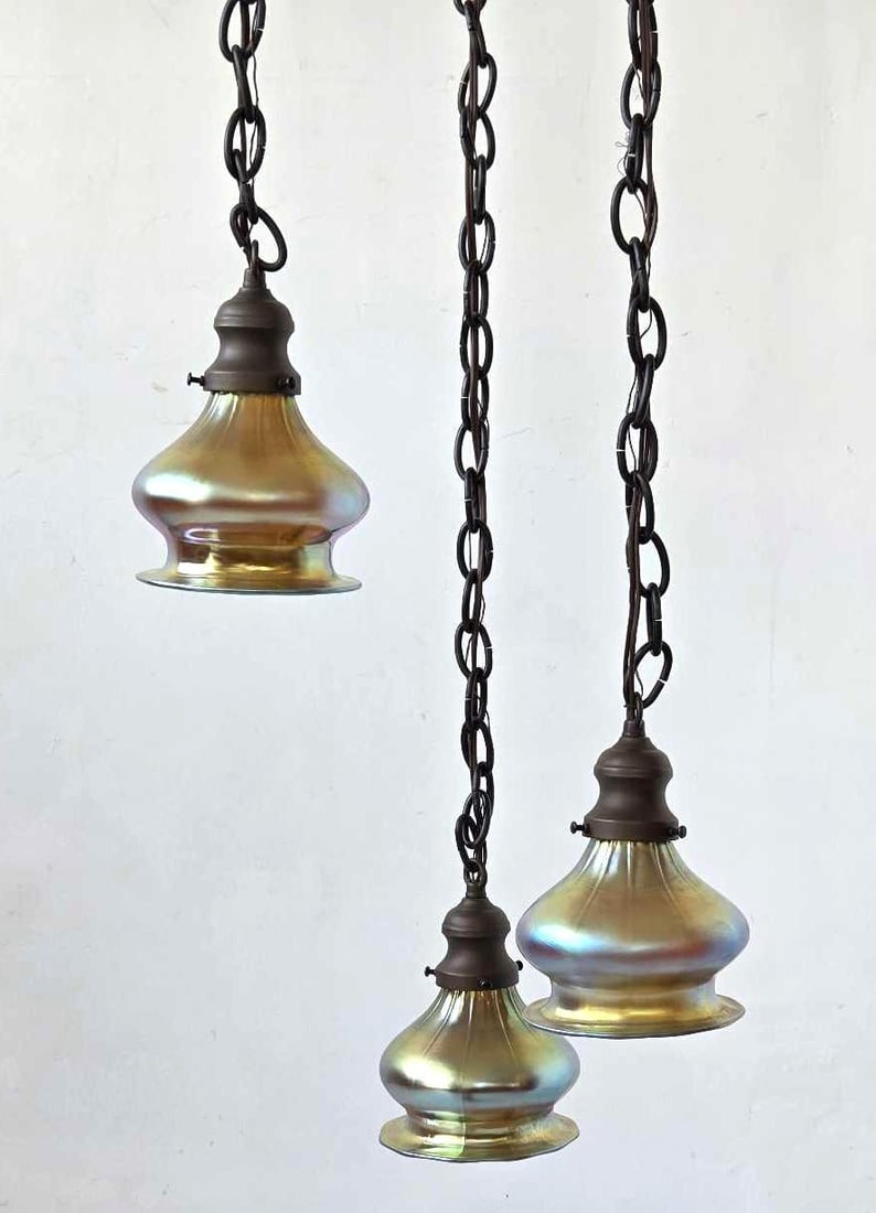 SCHOOLHOUSE ELECTRIC THREE LIGHT CASCADE CHAIN PENDANT WITH IRIDESCENT ART GLASS SHADES (1 of 13)