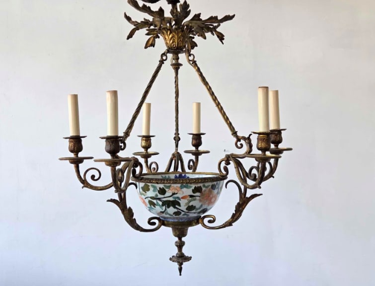 CHINESE PORCELAIN AND BRONZE SIX LIGHT CHANDELIER (1 of 14)