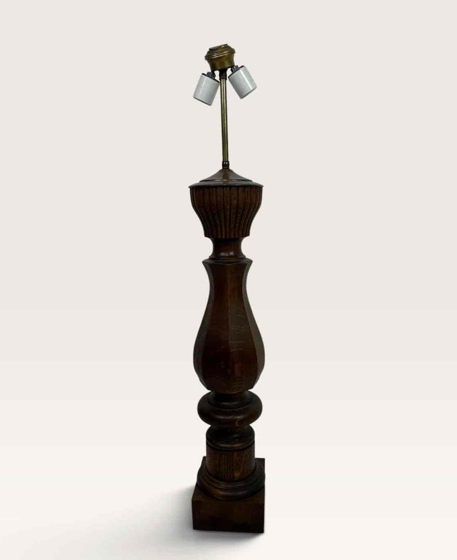 EBONIZED TURNED WOOD BALUSTER TABLE LAMP (1 of 8)