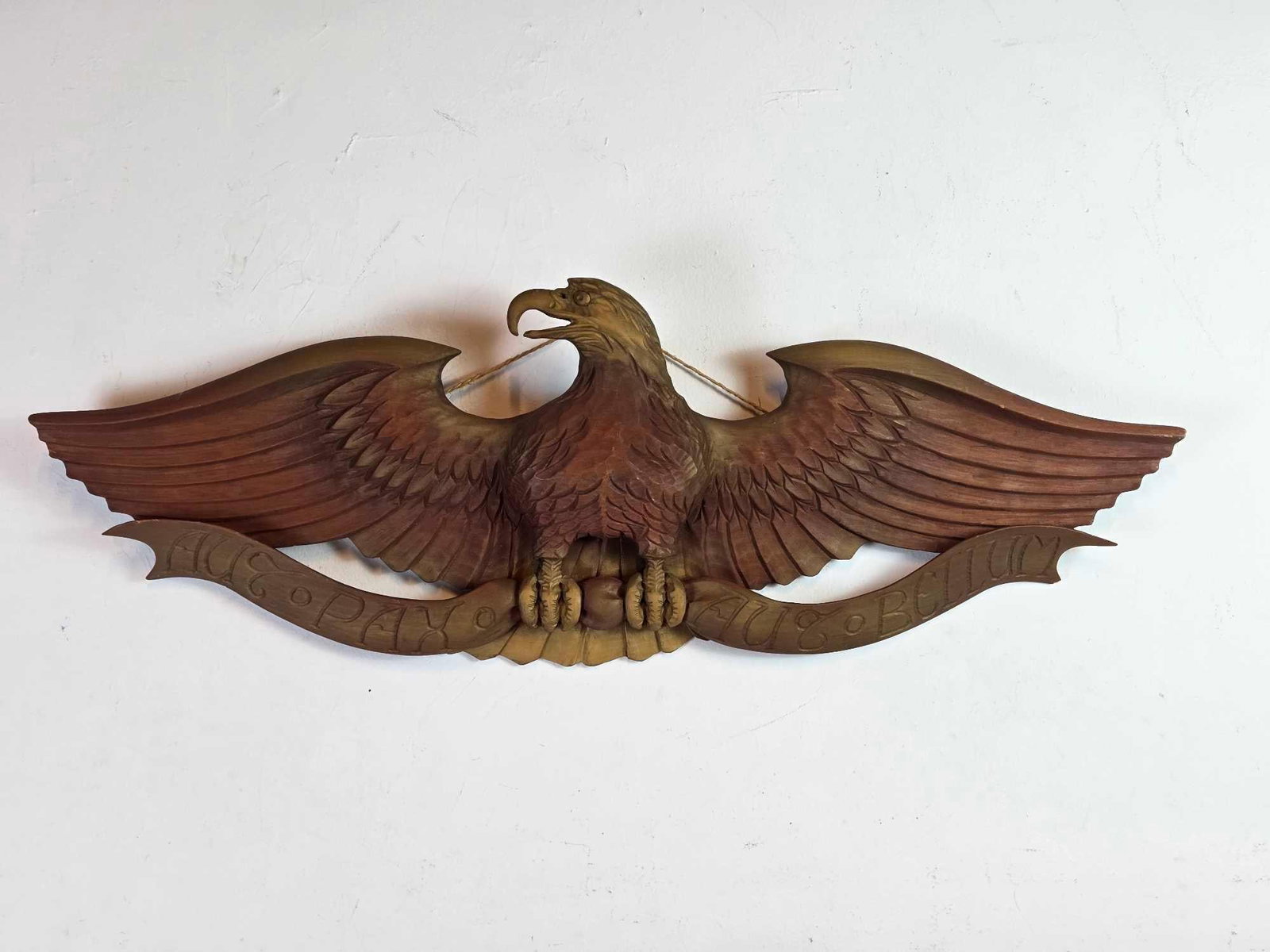 CARVED AND GILT WOOD AMERICAN EAGLE WALL PLAQUE (1 of 12)