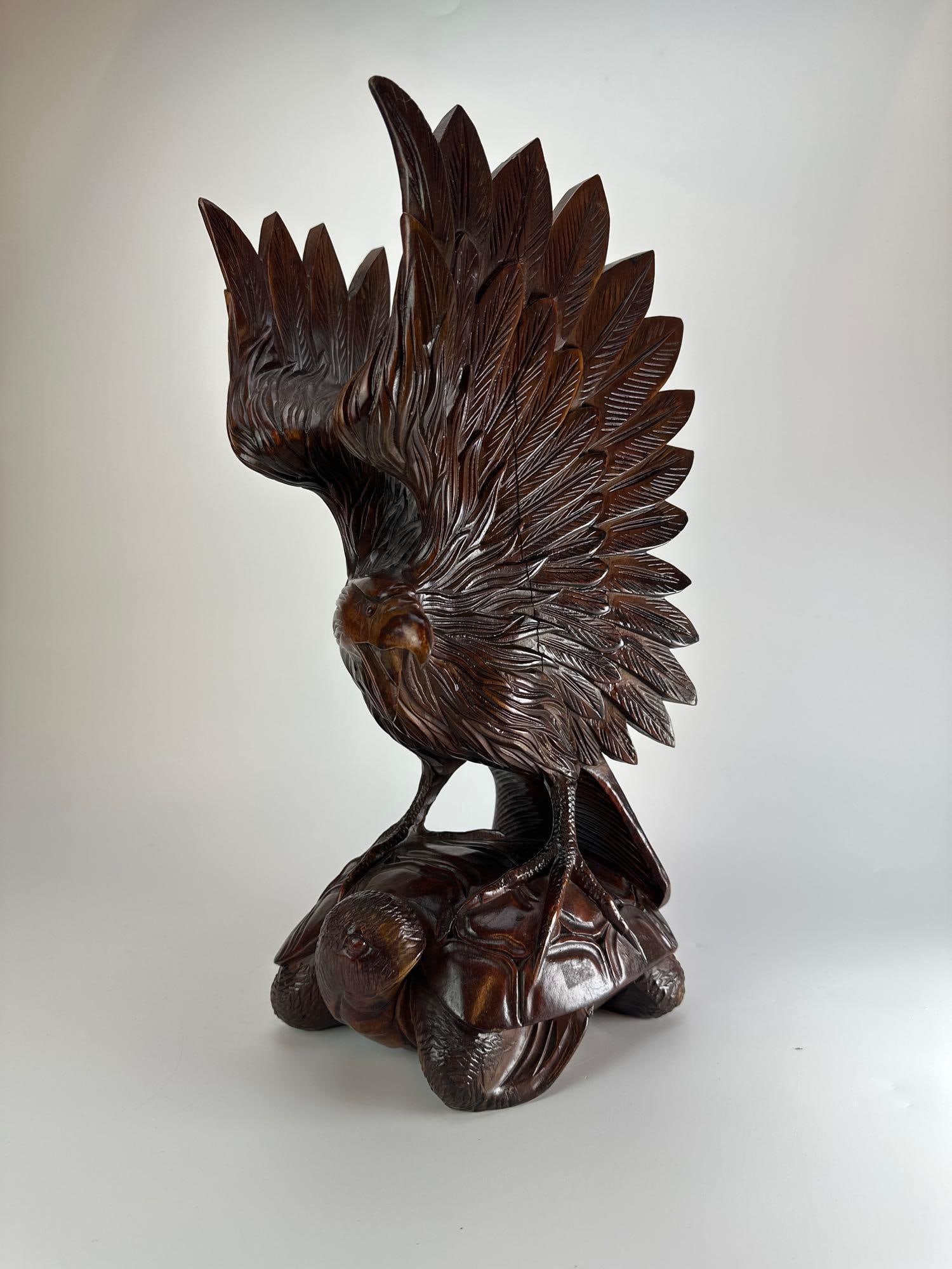 LARGE HAND CARVED WOOD EAGLE PERCHED ON A TURTLE (1 of 8)