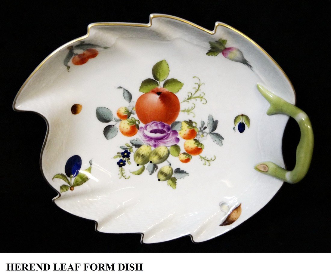 HEREND DISH (1 of 1)