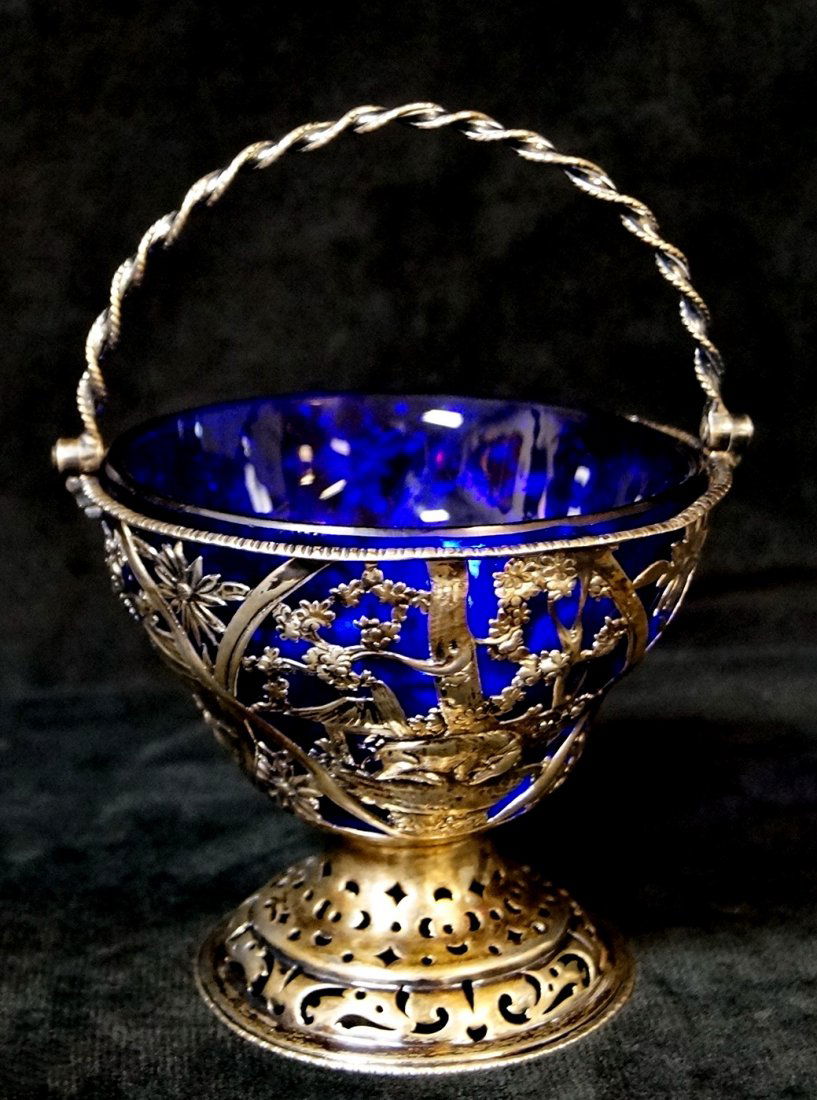 ENGLISH SILVER BASKET W/ COBALT LINER (1 of 5)
