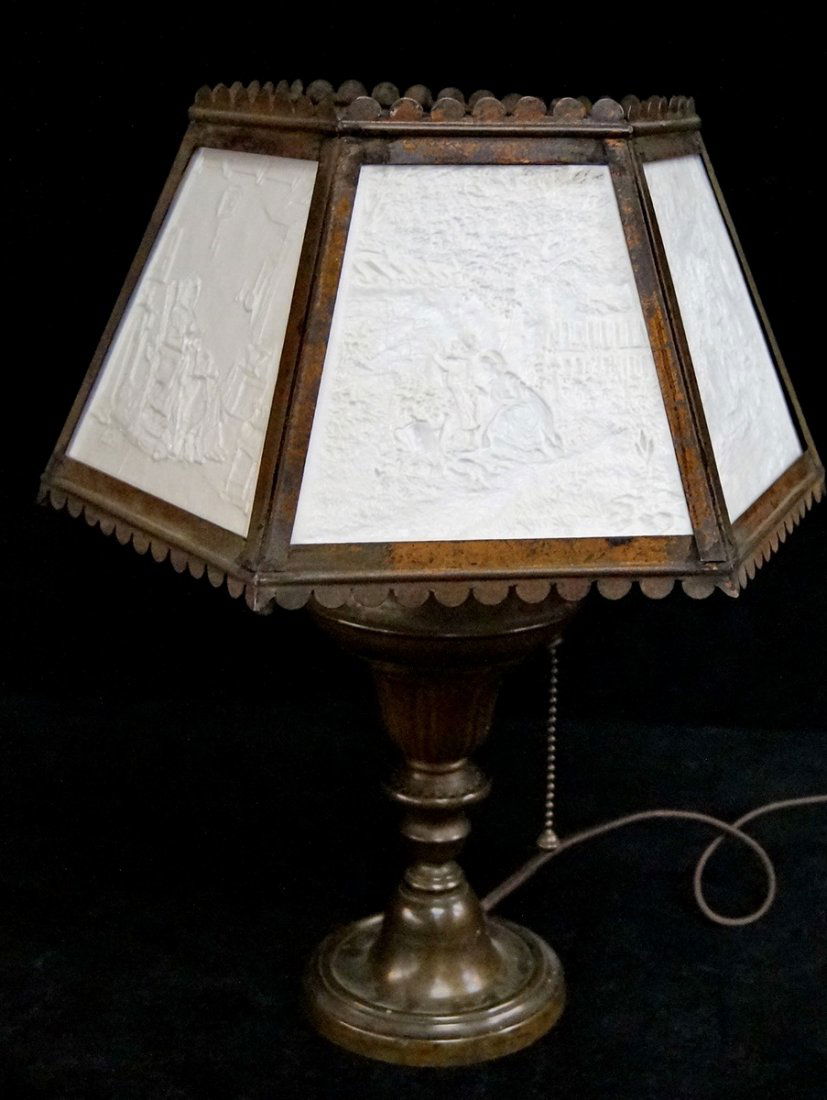 LITHOPANE LAMP (1 of 2)