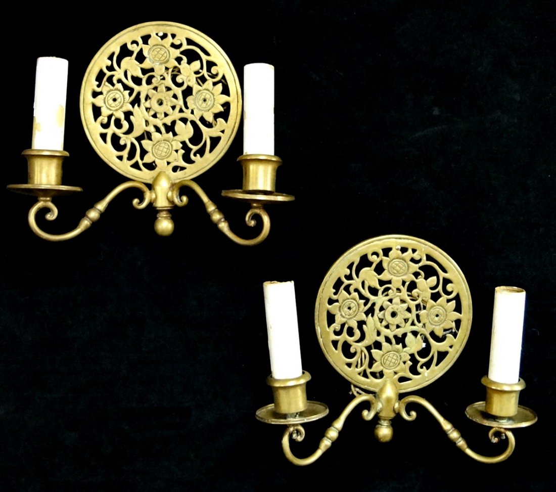 PR. BRASS 2 LIGHT SCONCES WITH FLORAL MOTIF (1 of 1)