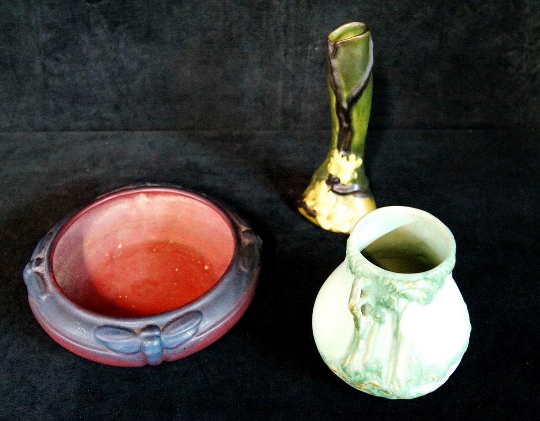 3 PCS. VAN BRIGGLE, ROSEVILLE & WELLER (TALLEST 9"H) (1 of 3)