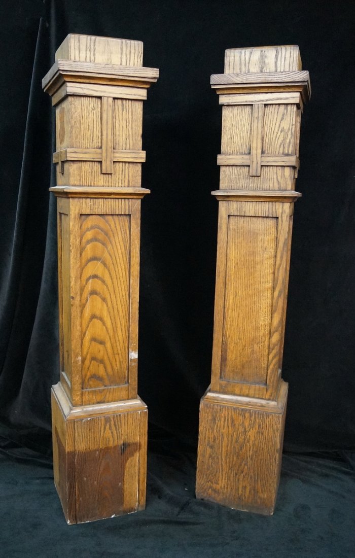 PR. ARTS & CRAFTS OAK NEWEL POSTS (1 of 4)