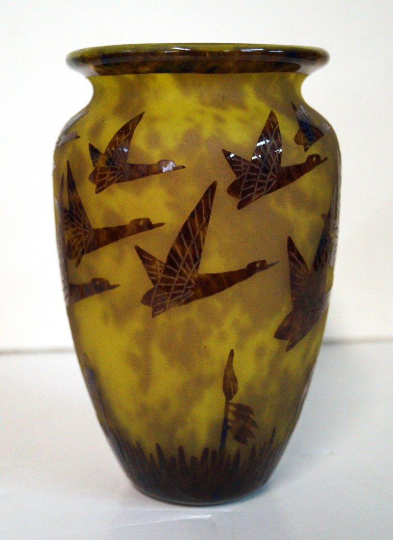 LE VERRE FRANCAIS VASE (1 of 5)