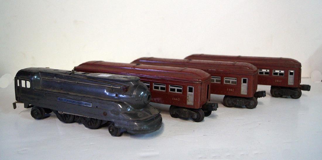 LOT 4 LIONEL TRAINS ENGINE #1688 & CARS #2442 ঋ (1 of 7)
