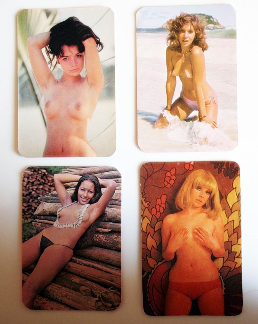 Brazilian calendar 70's dn 80's decade - erotic theme: Ten calendars of the 70's and 80's. Erotic theme.dimensions: 10 x 07cm (centimeters)
